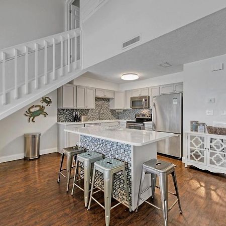 Crystal Villas 12B - Updated 2 Bedroom With Loft Beach Front Condo In The Heart Of Destin Buitenkant foto