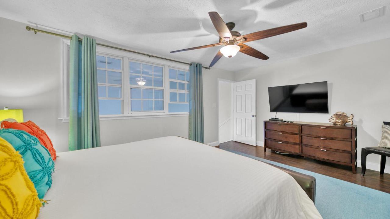 Crystal Villas 12B - Updated 2 Bedroom With Loft Beach Front Condo In The Heart Of Destin Buitenkant foto