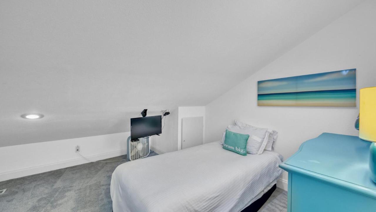 Crystal Villas 12B - Updated 2 Bedroom With Loft Beach Front Condo In The Heart Of Destin Buitenkant foto